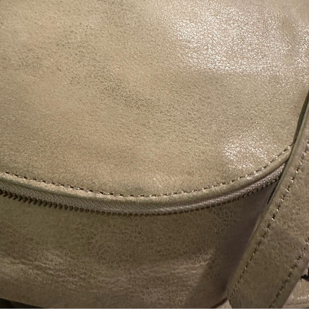 HOBO Cream Crossbody Bag - Picture 9 of 11